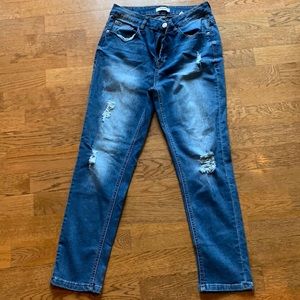 Kenzie Capri/ ankle jeans size 6/28
